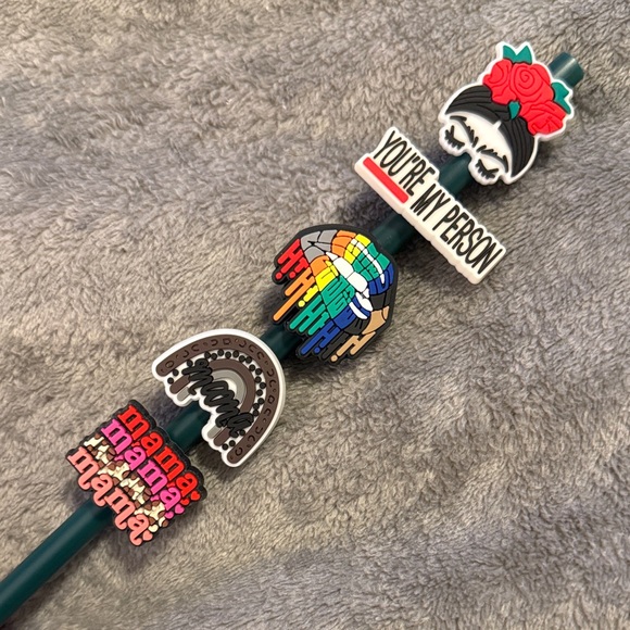 Other - 🌻 Bundle of 5 Straw / Pencil Charms